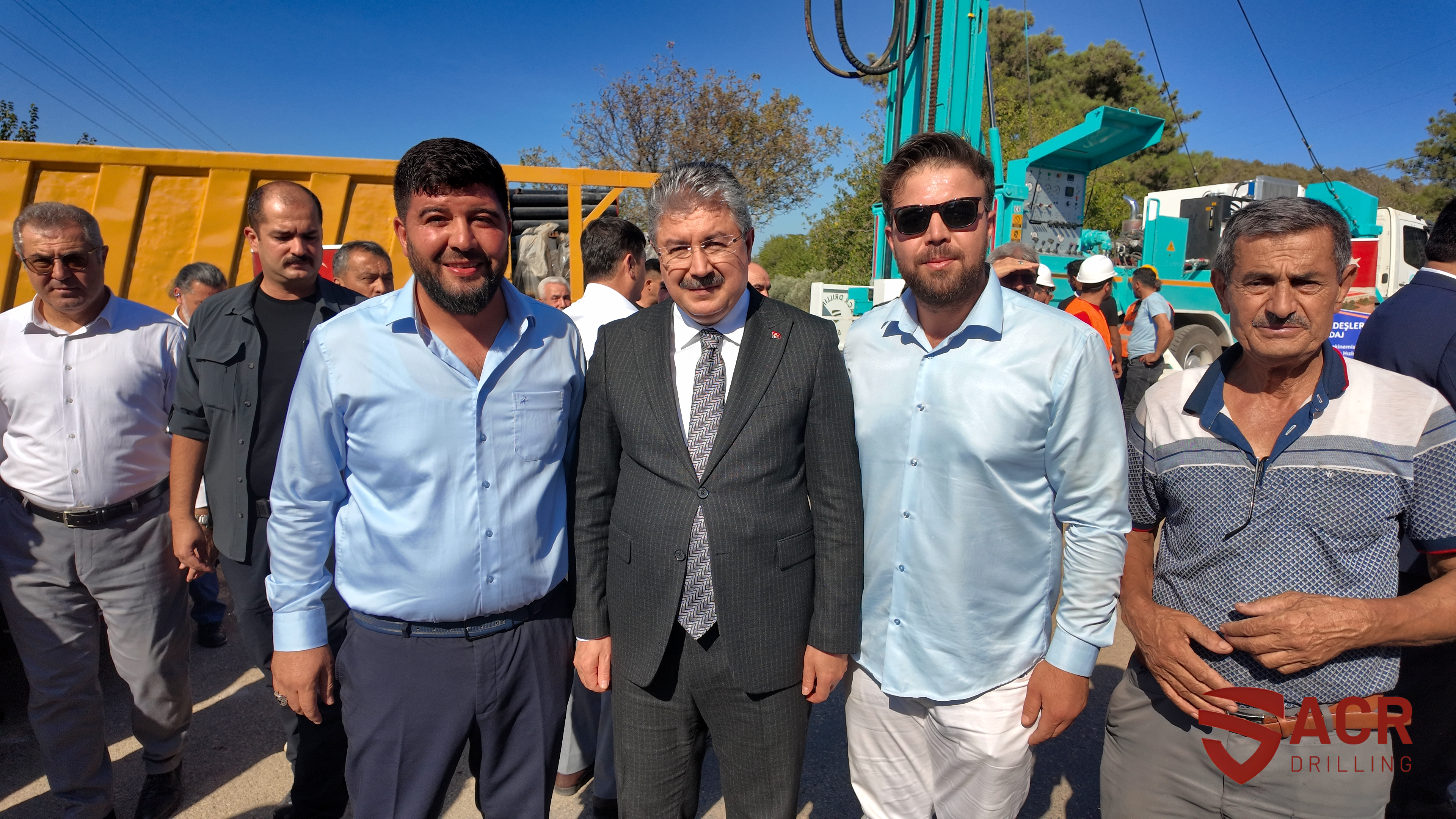 OSMANİYE’DE SU KAYNAKLARINA YENİ NEFES: SON TEKNOLOJİ ACR H500 HİDROLİK SONDAJ MAKİNESİ TESLİM EDİLDİ